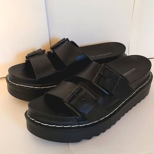 Madden Girl Flatform Sandals Sz 8